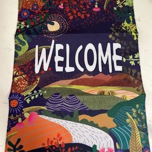 New Sturdy Welcome Garden Flag, ALL Seasons Garden Flag NEW, Earth tones flag